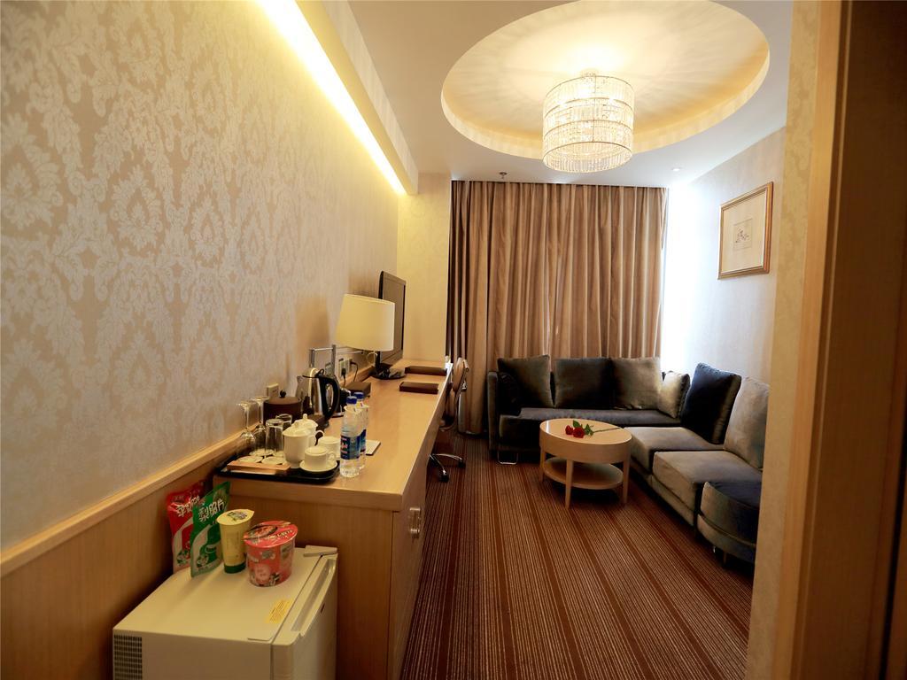 Golden Mountain International Hotel Laiyang Exterior foto